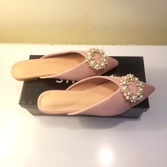 EXQUISITE MULES SLIDES INBOX - Picture 1 of 7